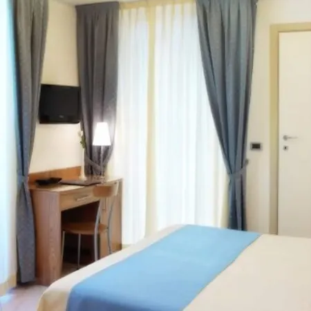 Acasamia Welchome Hotel Rimini Exterior photo